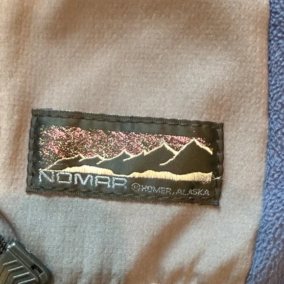 Alaska salmon sister pull over jacket by Nomar size small - Picture 4 of 8